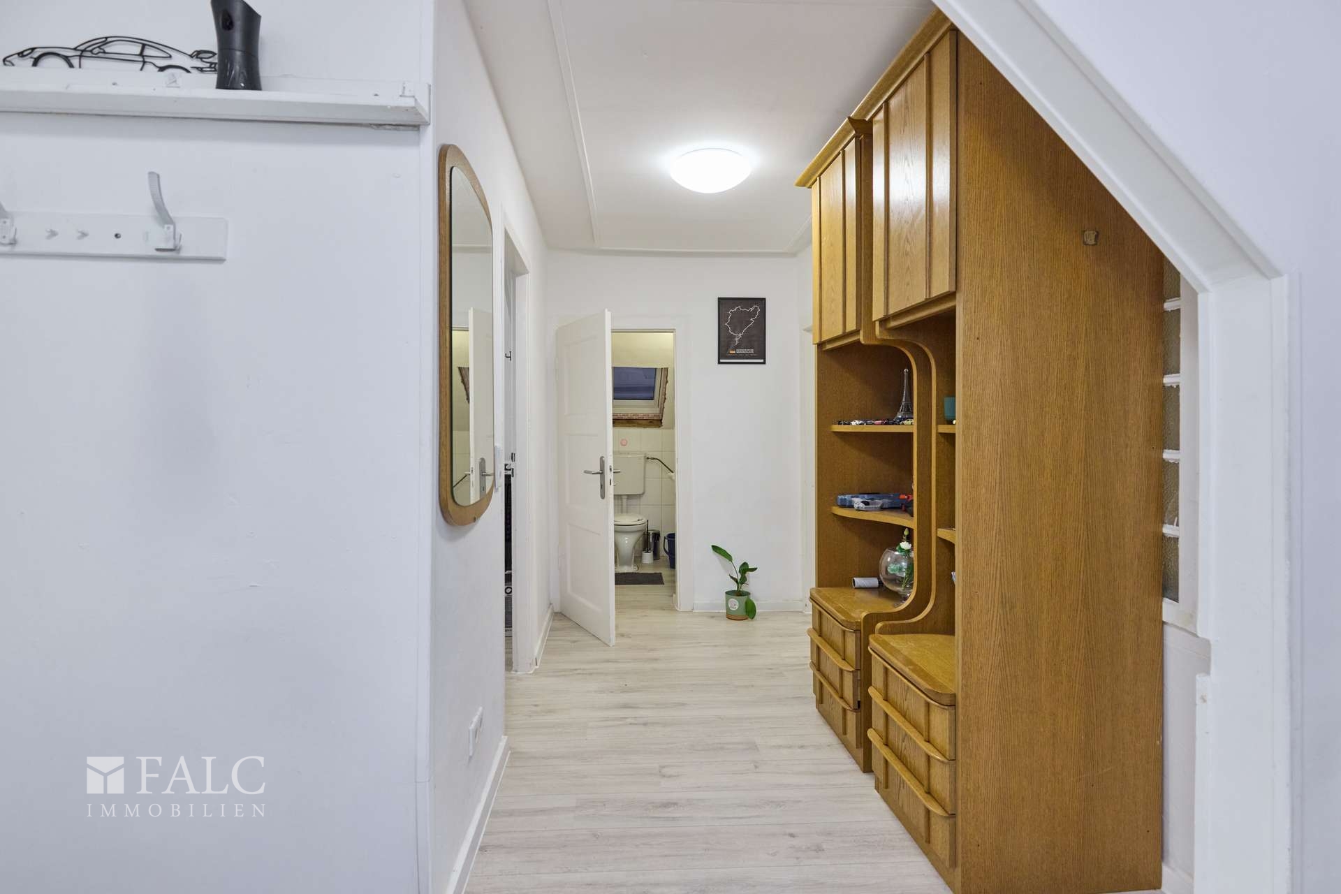 Wohnung 4. OG - Flur